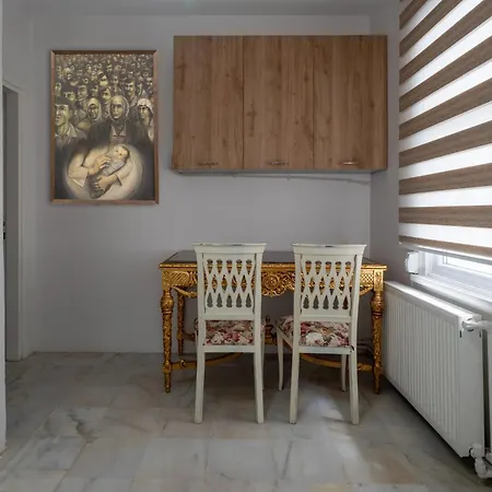 Epic Escape Homes Adalar
