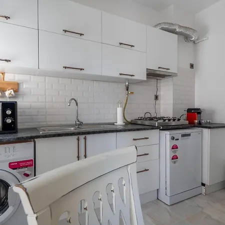Apartment Epic Escape Homes
