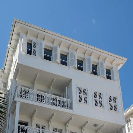 Apartment Epic Escape Homes Adalar