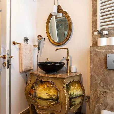 Apartment Epic Escape Homes Adalar