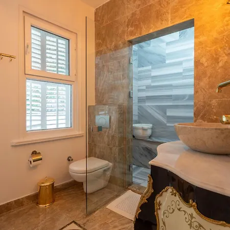 Apartment Epic Escape Homes